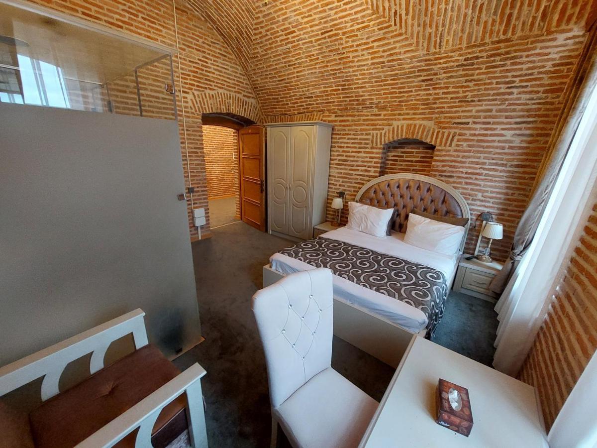 Karvansaray Sah Abbas Hotell Gəncə Exteriör bild