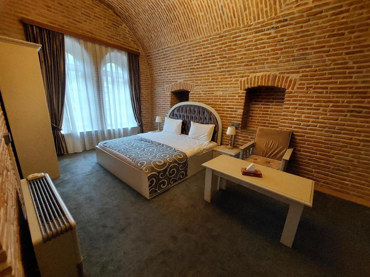 Karvansaray Sah Abbas Hotell Gəncə Exteriör bild
