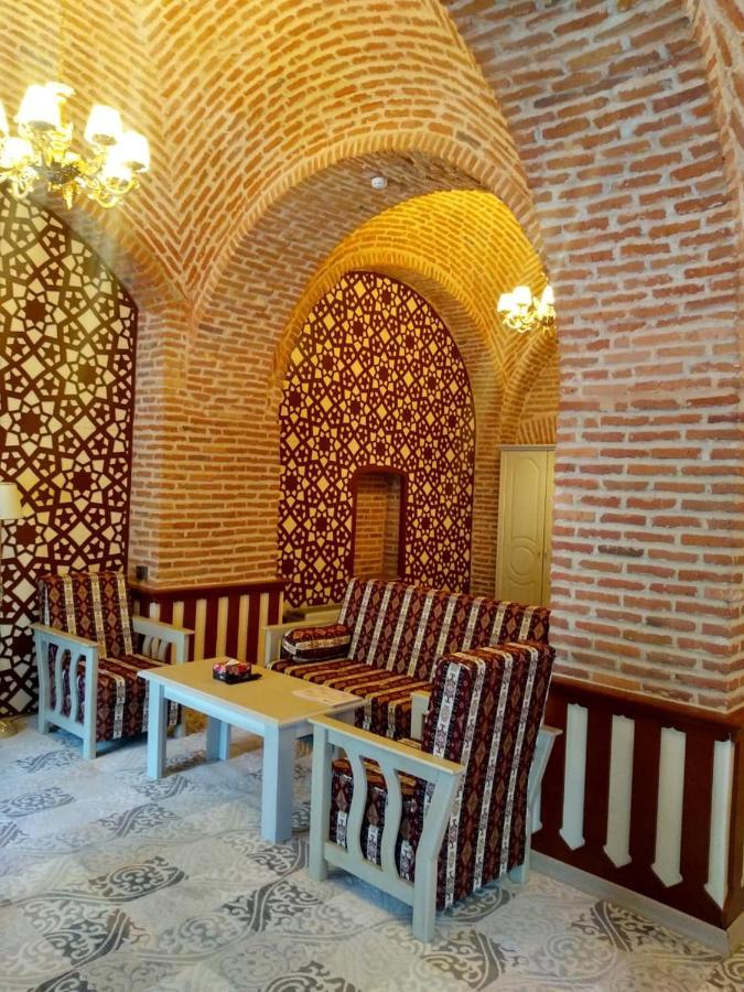 Karvansaray Sah Abbas Hotell Gəncə Exteriör bild