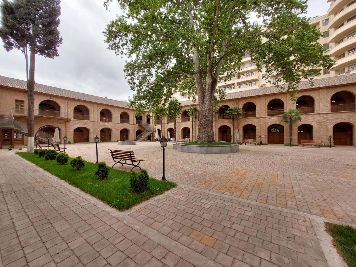 Karvansaray Sah Abbas Hotell Gəncə Exteriör bild